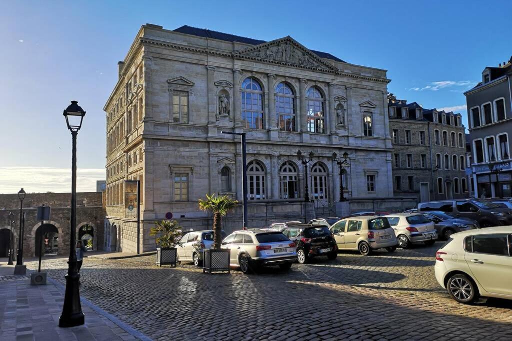 Appartement Au Coeur Des Remparts Boulogne-sur-Mer Exteriör bild